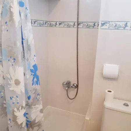 - Mino Iii Apartamento *