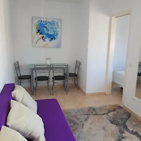 - Mino Iii Apartamento *